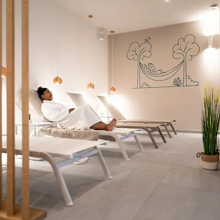 Reka-feriendorf Albonago Prázdninový areál